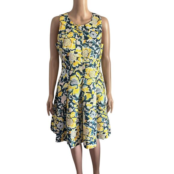 H&M Dresses & Skirts - H&M Women’s Floral Dress Size 12 Yellow Green Sleeveless Fit Flare Back Cutout